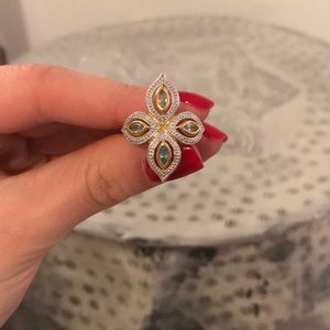 Costume pave ring